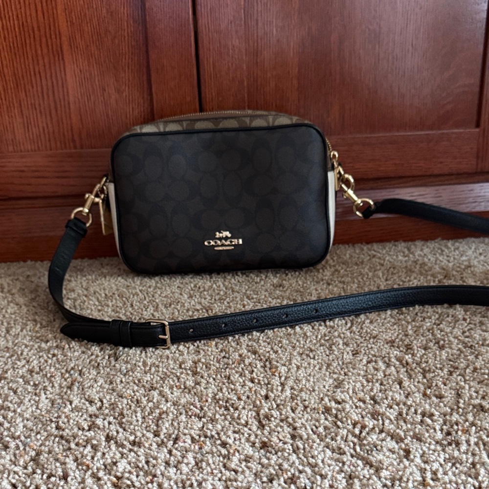 Coach Signature Black and Brown Crossbody Bag